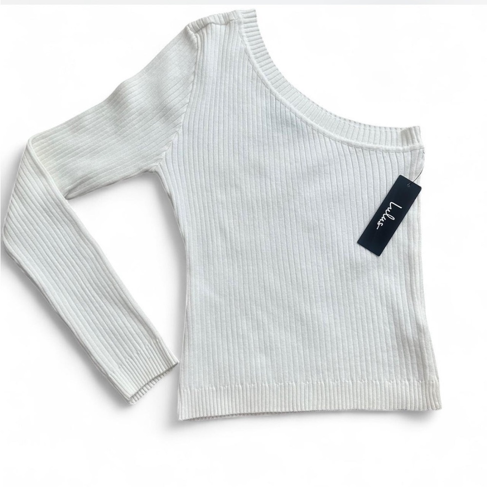 One-Shoulder White Ribbed Top - Picture 4 of 5